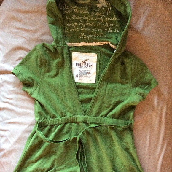 Tops - Hollister Hoodie